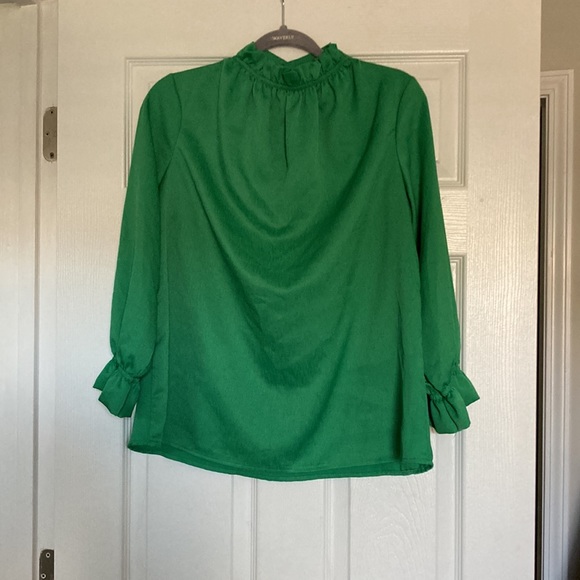 Size M Summer Bundle - Picture 6 of 8